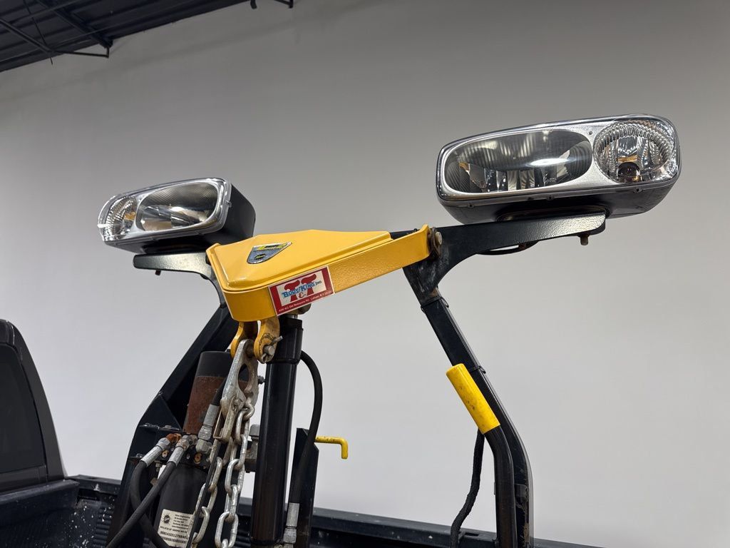 2017 Ram 2500 Tradesman 4x4 Reg Cab 8' Box - 23009310 - 30