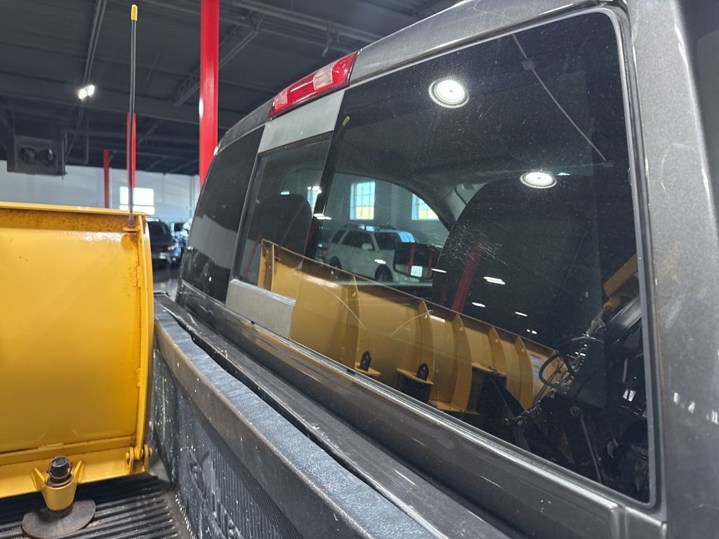 2017 Ram 2500 Tradesman 4x4 Reg Cab 8' Box - 23009310 - 33