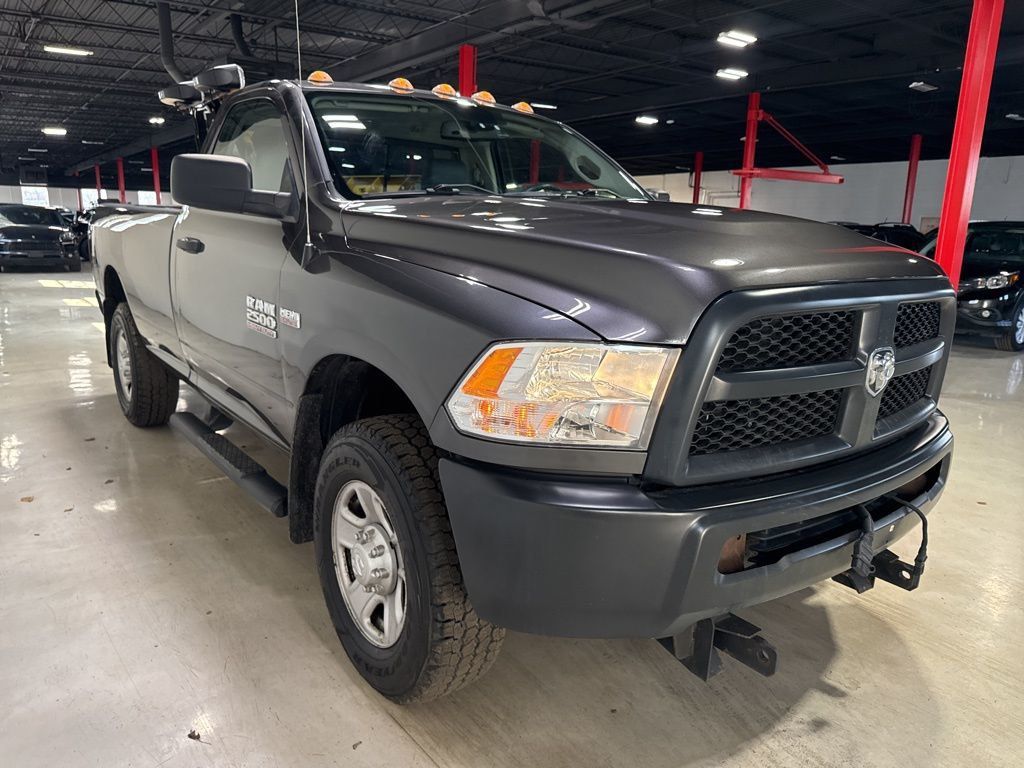 2017 Ram 2500 Tradesman 4x4 Reg Cab 8' Box - 23009310 - 7