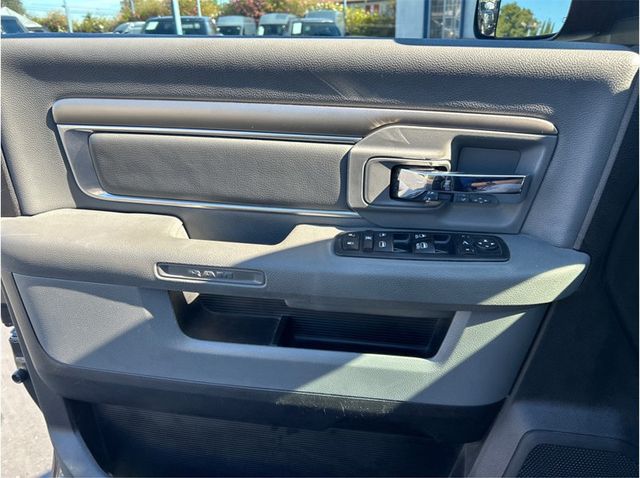 2017 Ram 2500 Crew Cab BIG HORN 4X4 LONG BED 6.4L GAS BACK UP CAM - 23078581 - 10