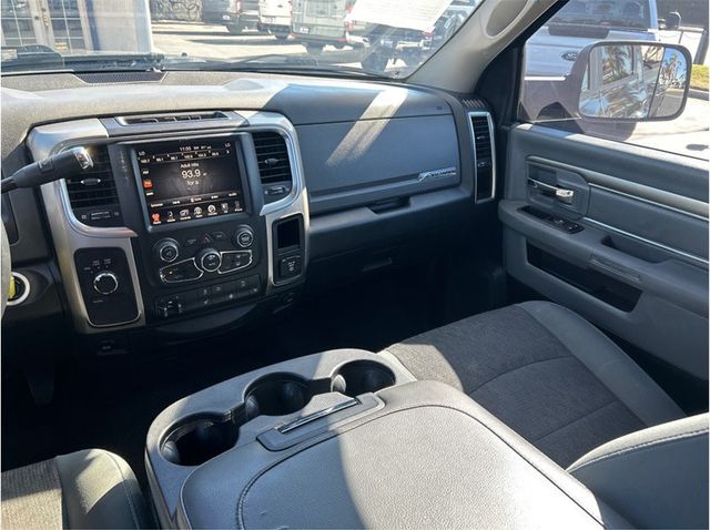 2017 Ram 2500 Crew Cab BIG HORN 4X4 LONG BED 6.4L GAS BACK UP CAM - 23078581 - 25