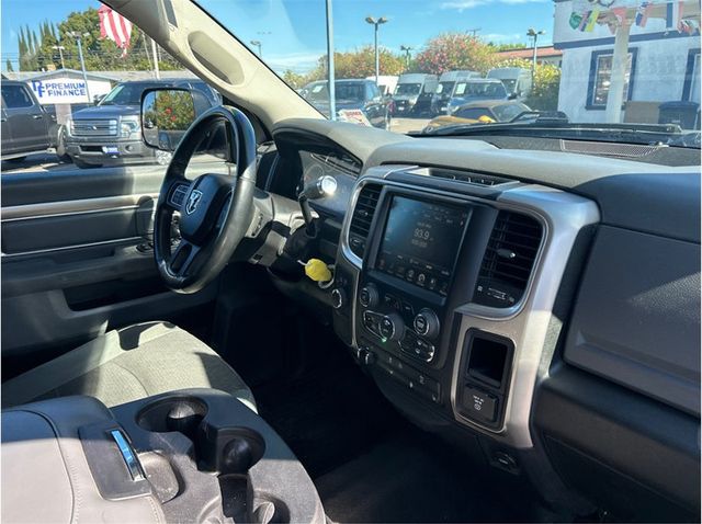 2017 Ram 2500 Crew Cab BIG HORN 4X4 LONG BED 6.4L GAS BACK UP CAM - 23078581 - 30