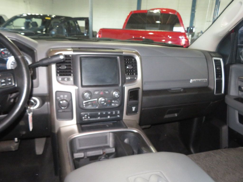 2017 Ram 3500 Big Horn photo 38