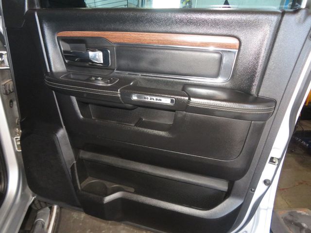 2017 Ram 3500 4X4 LARAMIE CUMMINS DIESEL DUALLY AISON TRANSMISSION EXTRA CLEAN - 23013790 - 33