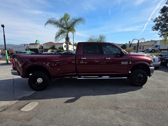 2017 Ram 3500 Laramie 4x4 Crew Cab 8' Box - 22959432 - 9