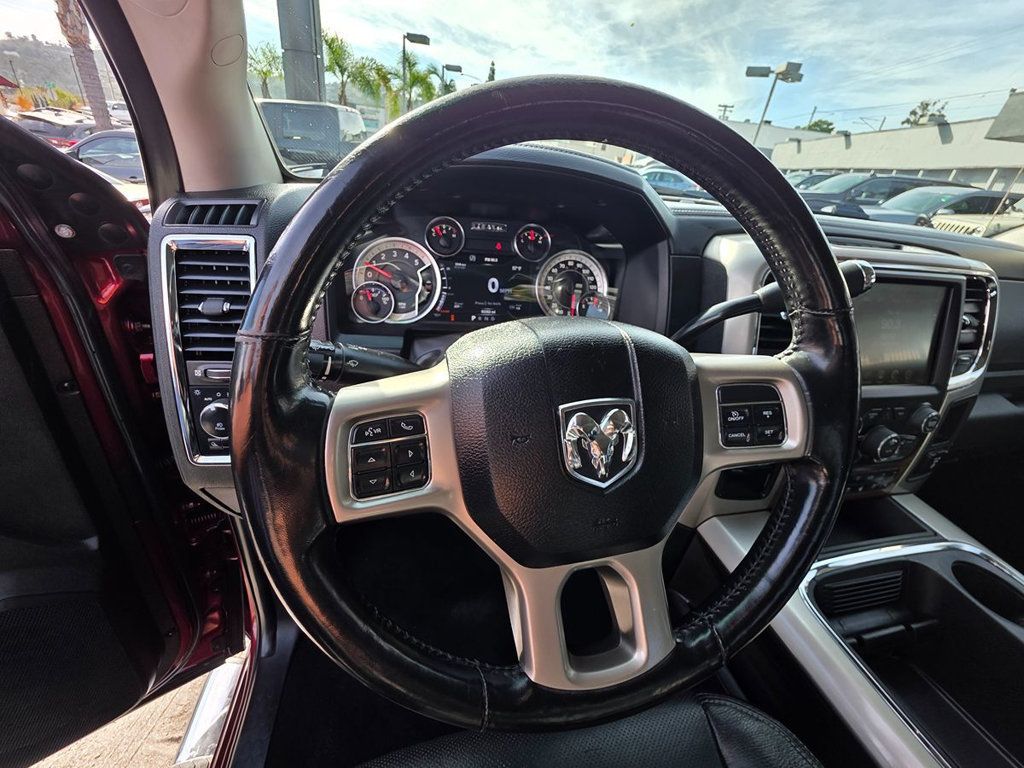 2017 Ram 3500 Laramie 4x4 Crew Cab 8' Box - 22959432 - 14