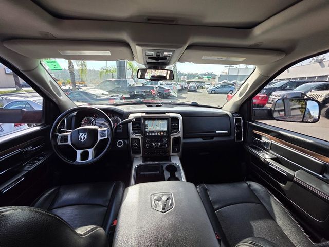 2017 Ram 3500 Laramie 4x4 Crew Cab 8' Box - 22959432 - 23