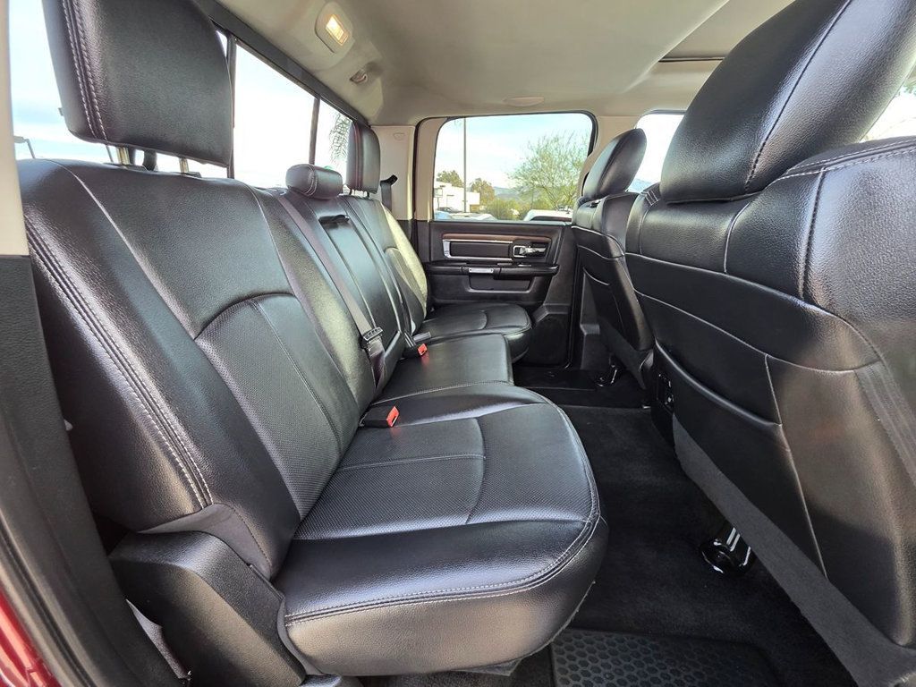 2017 Ram 3500 Laramie 4x4 Crew Cab 8' Box - 22959432 - 29