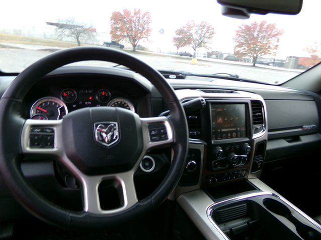 2017 Ram 3500 Laramie 4x4 Mega Cab 6'4" Box - 22944951 - 9