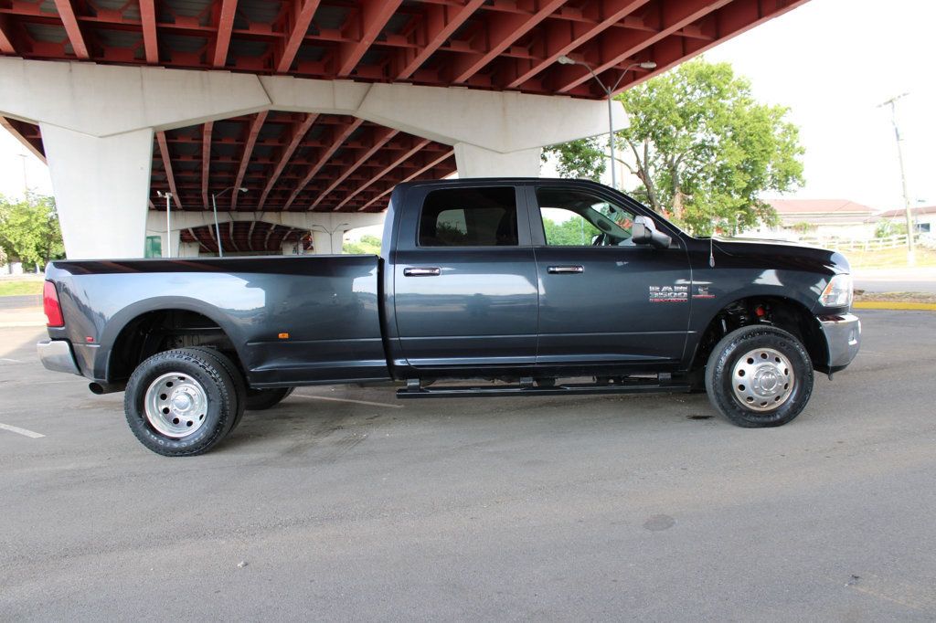 2017 Ram 3500 Lone Star 4x4 Crew Cab 8' Box - 23058677 - 4