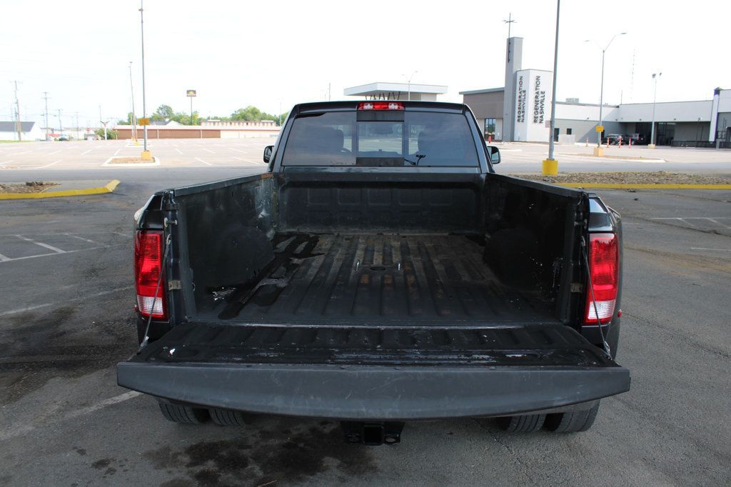 2017 Ram 3500 Lone Star 4x4 Crew Cab 8' Box - 23058677 - 7