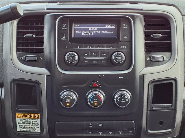 2017 Ram 3500 Tradesman 4x2 Crew Cab 8' Box - 22952796 - 10