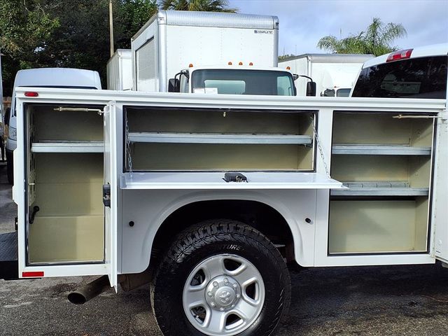 2017 Ram 3500 Tradesman 4x2 Crew Cab 8' Box - 22952796 - 21