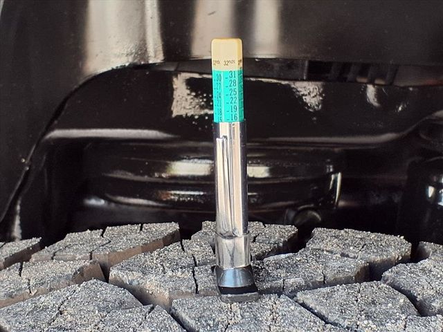 2017 Ram 3500 Tradesman 4x2 Crew Cab 8' Box - 22952796 - 37