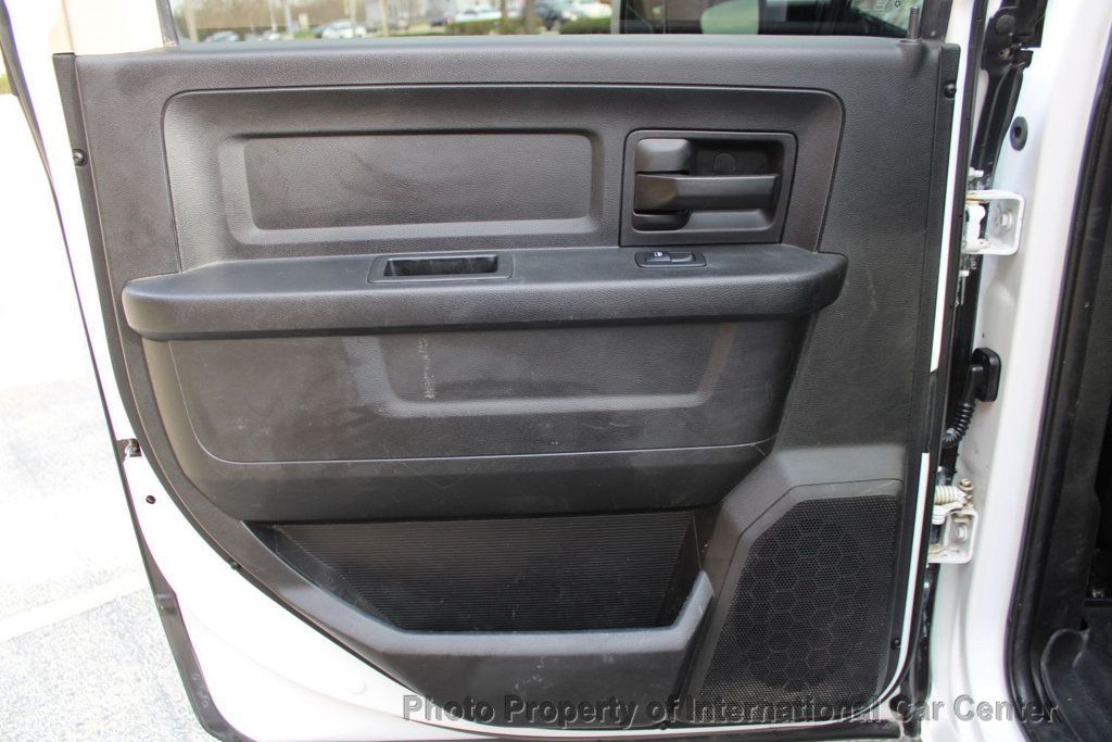 2017 Ram 3500 Tradesman 4x4 Crew Cab 8' Box - 22837853 - 15