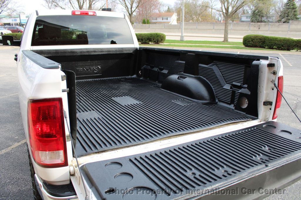 2017 Ram 3500 Tradesman 4x4 Crew Cab 8' Box - 22837853 - 18