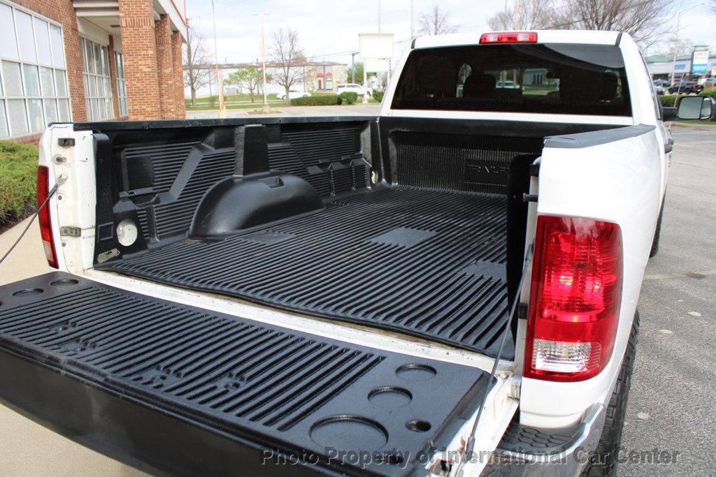 2017 Ram 3500 Tradesman 4x4 Crew Cab 8' Box - 22837853 - 19