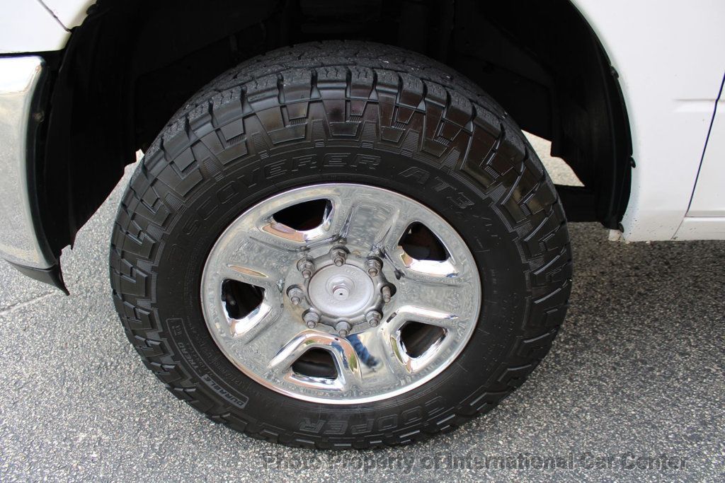 2017 Ram 3500 Tradesman 4x4 Crew Cab 8' Box - 22837853 - 29