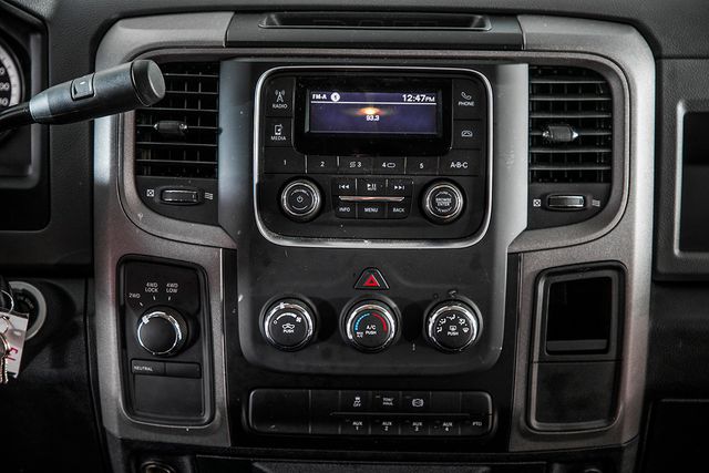 2017 Ram 3500 Chassis Cab 3500 CREW 4X4 * 6.7 CUMMINS * AISIN * NEW CONCRETE BODY - 17543662 - 19