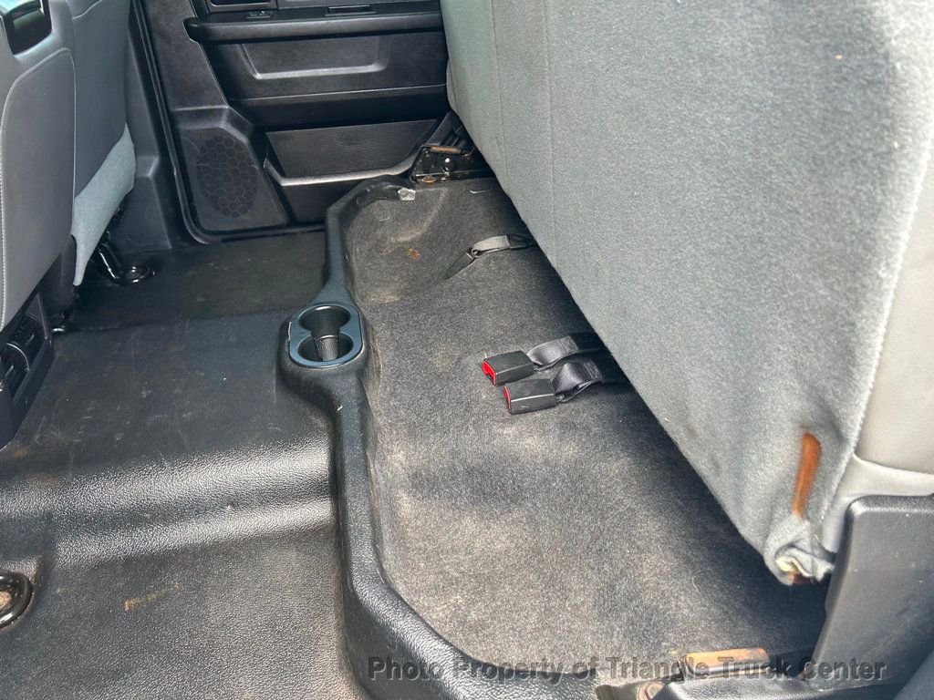 2017 Ram 3500HD CREW CAB STAKE BODY JUST 26k MILES! LIFT GATE! SUPER CLEAN UNIT! 100 PICTURES! - 22863621 - 99