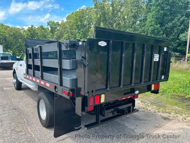 2017 Ram 3500HD CREW CAB STAKE BODY JUST 26k MILES! LIFT GATE! SUPER CLEAN UNIT! 100 PICTURES! - 22863621 - 1
