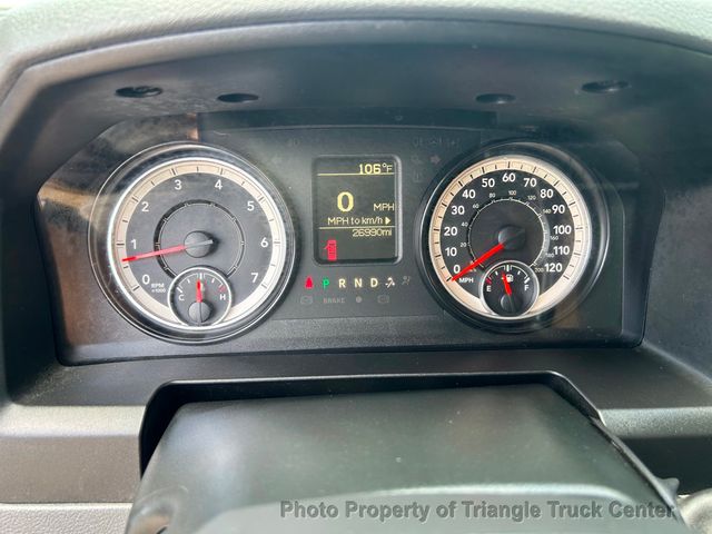 2017 Ram 3500HD CREW CAB STAKE BODY JUST 26k MILES! LIFT GATE! SUPER CLEAN UNIT! 100 PICTURES! - 22863621 - 29