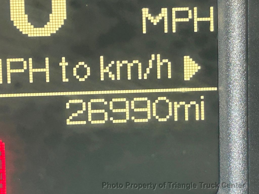 2017 Ram 3500HD CREW CAB STAKE BODY JUST 26k MILES! LIFT GATE! SUPER CLEAN UNIT! 100 PICTURES! - 22863621 - 30