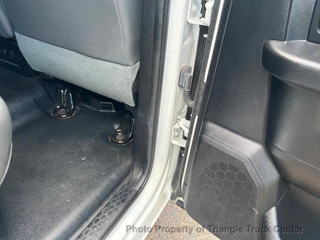 2017 Ram 3500HD CREW CAB STAKE BODY JUST 26k MILES! LIFT GATE! SUPER CLEAN UNIT! 100 PICTURES! - 22863621 - 39