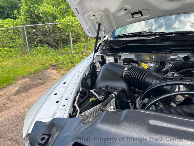 2017 Ram 3500HD CREW CAB STAKE BODY JUST 26k MILES! LIFT GATE! SUPER CLEAN UNIT! 100 PICTURES! - 22863621 - 50