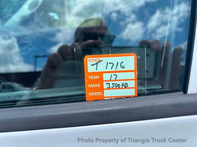 2017 Ram 3500HD CREW CAB STAKE BODY JUST 26k MILES! LIFT GATE! SUPER CLEAN UNIT! 100 PICTURES! - 22863621 - 62