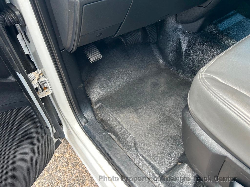 2017 Ram 3500HD CREW CAB STAKE BODY JUST 26k MILES! LIFT GATE! SUPER CLEAN UNIT! 100 PICTURES! - 22863621 - 75