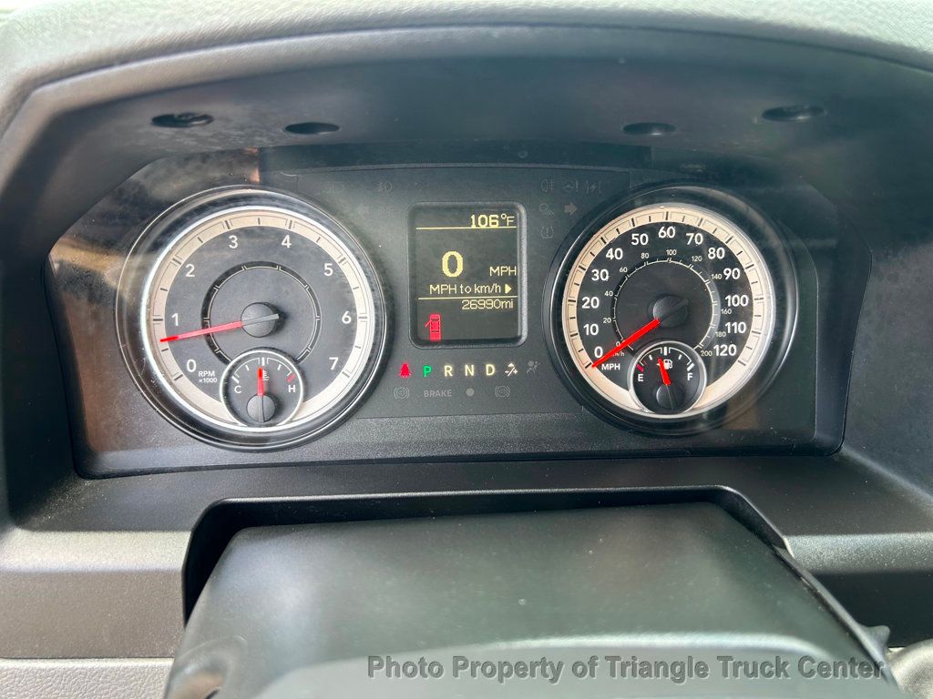 2017 Ram 3500HD CREW CAB STAKE BODY JUST 26k MILES! LIFT GATE! SUPER CLEAN UNIT! 100 PICTURES! - 22863621 - 91