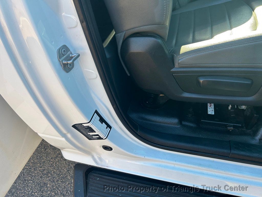 2017 Ram 3500HD WALK IN UTILITY JUST 21k MILES! FULL POWER EQUIPMENT! SUPER CLEAN UNIT! - 22928952 - 99