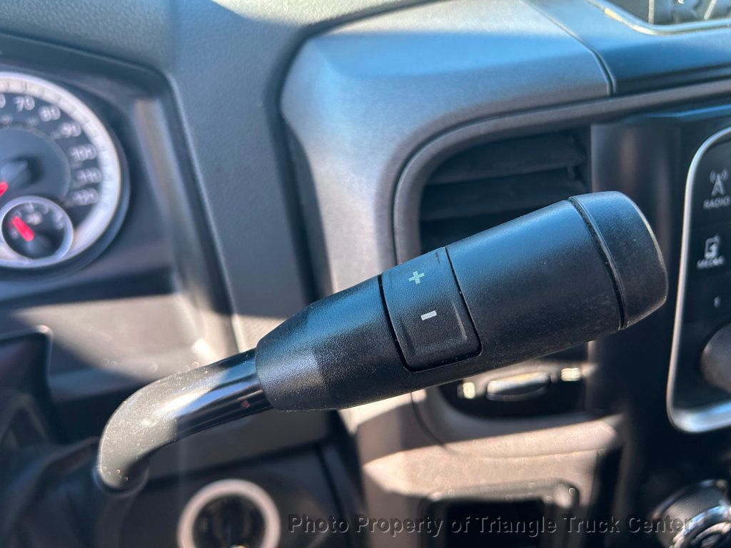 2017 Ram 3500HD WALK IN UTILITY JUST 21k MILES! FULL POWER EQUIPMENT! SUPER CLEAN UNIT! - 22928952 - 23