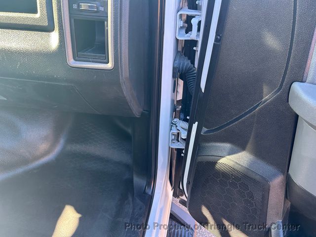 2017 Ram 3500HD WALK IN UTILITY JUST 21k MILES! FULL POWER EQUIPMENT! SUPER CLEAN UNIT! - 22928952 - 32