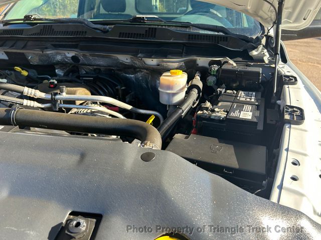 2017 Ram 3500HD WALK IN UTILITY JUST 21k MILES! FULL POWER EQUIPMENT! SUPER CLEAN UNIT! - 22928952 - 39