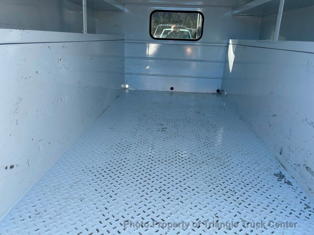 2017 Ram 3500HD WALK IN UTILITY JUST 21k MILES! FULL POWER EQUIPMENT! SUPER CLEAN UNIT! - 22928952 - 46