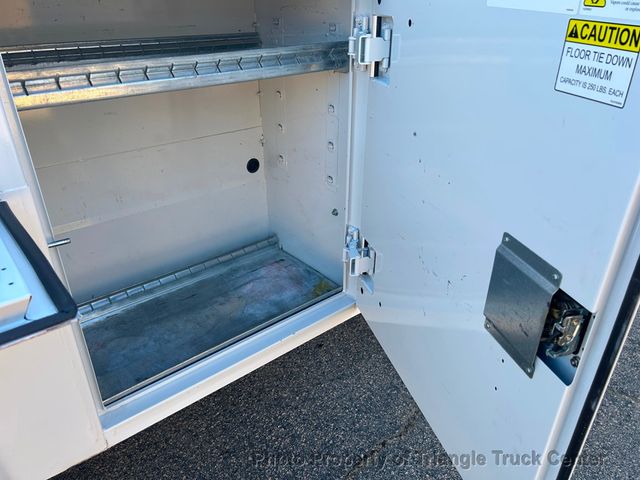 2017 Ram 3500HD WALK IN UTILITY JUST 21k MILES! FULL POWER EQUIPMENT! SUPER CLEAN UNIT! - 22928952 - 52