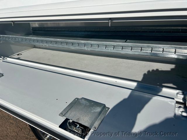 2017 Ram 3500HD WALK IN UTILITY JUST 21k MILES! FULL POWER EQUIPMENT! SUPER CLEAN UNIT! - 22928952 - 55