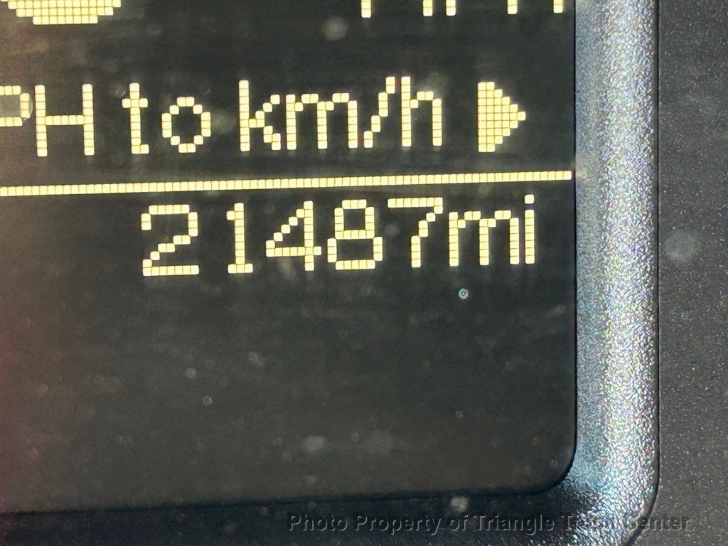 2017 Ram 3500HD WALK IN UTILITY JUST 21k MILES! FULL POWER EQUIPMENT! SUPER CLEAN UNIT! - 22928952 - 93