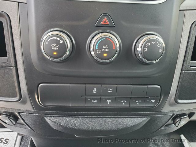 2017 Ram 5500 tradesman 2dr Regular Cab Chassis DRW - 21958524 - 13