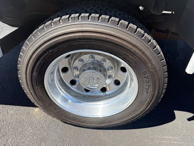 2017 Ram 5500 Chassis Cab Laramie 4x4 Crew Cab 60" CA 173.4" WB - 23022133 - 11