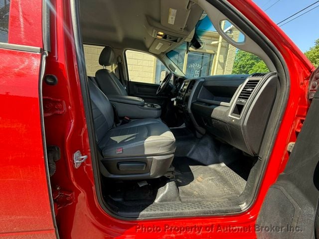2017 Ram 5500 Chassis Cab Tradesman 4x4 Crew Cab-Cummins Turbo Diesel-Knapheide Utility  - 23030119 - 19