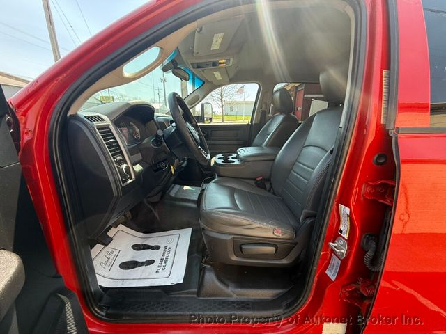 2017 Ram 5500 Chassis Cab Tradesman Crew Cab with Knapheide Utility Bed - 23010809 - 9