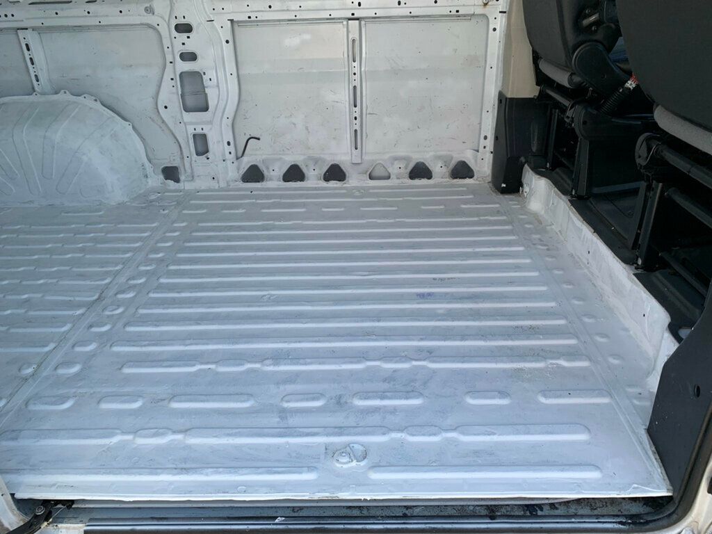 2017 Ram ProMaster Cargo Van 1500 Low Roof 136" WB - 23032873 - 13