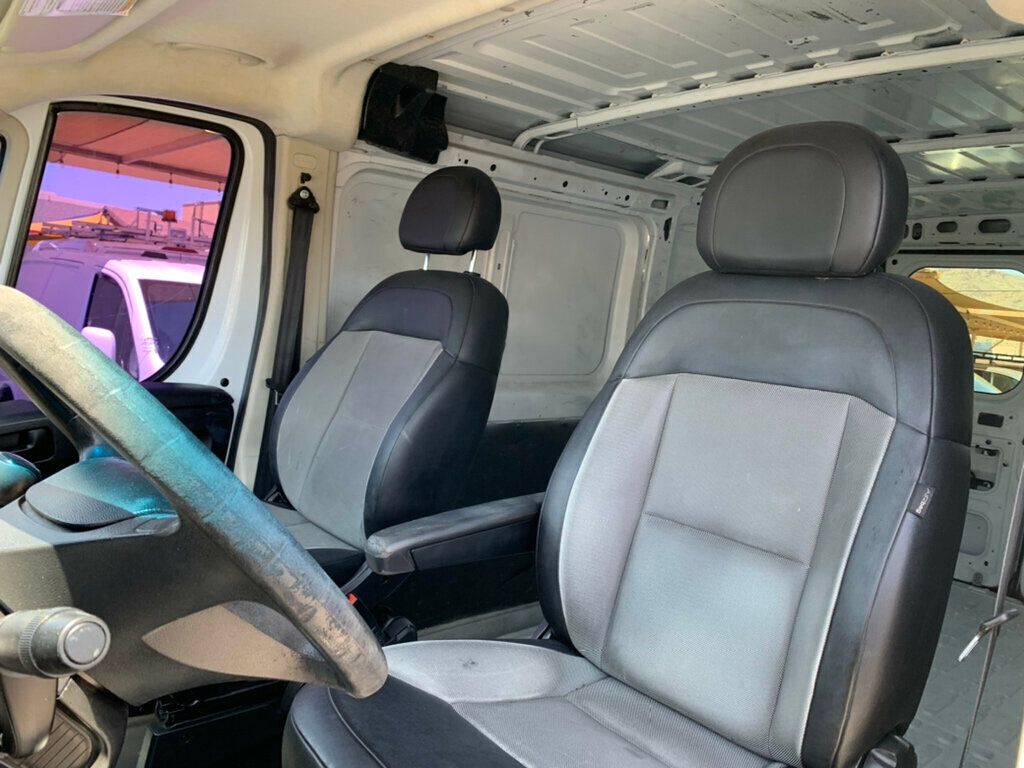 2017 Ram ProMaster Cargo Van 1500 Low Roof 136" WB - 23032873 - 33