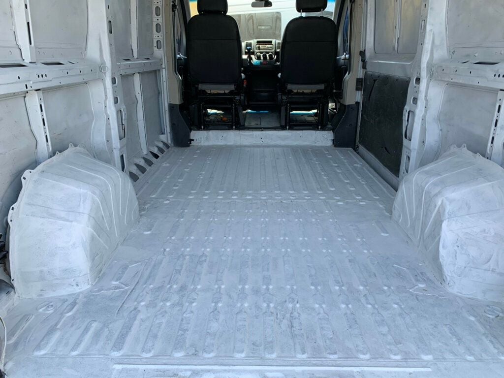 2017 Ram ProMaster Cargo Van 1500 Low Roof 136" WB - 23032873 - 5