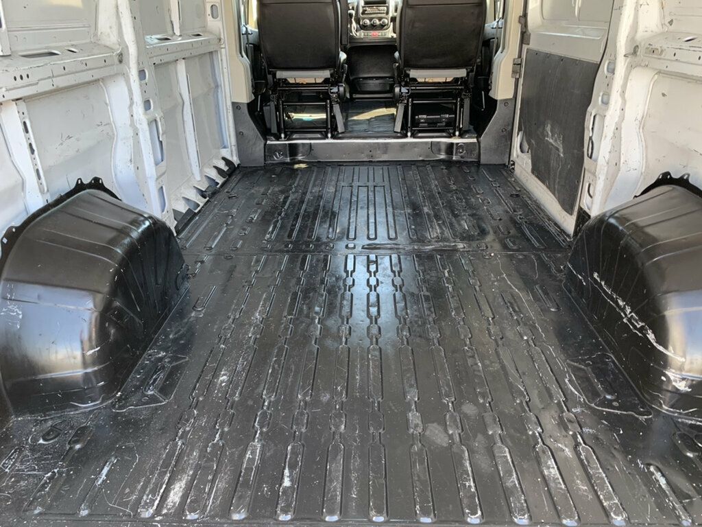 2017 Ram ProMaster Cargo Van 1500 Low Roof 136" WB - 23069674 - 23