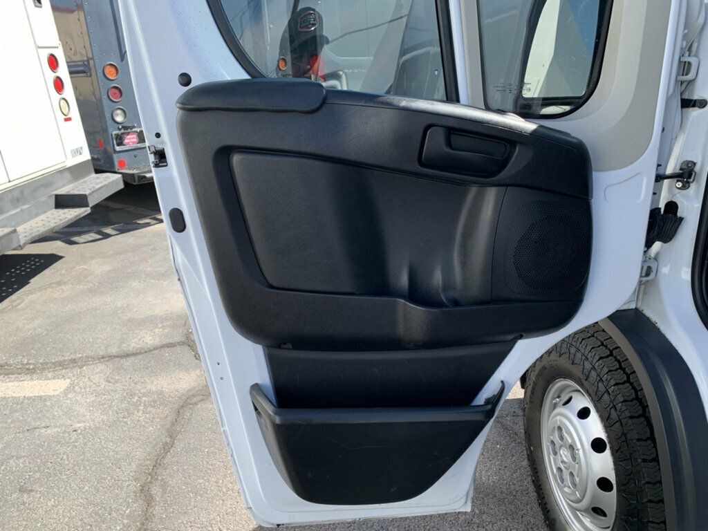 2017 Ram ProMaster Cargo Van 1500 Low Roof 136" WB - 23069674 - 24