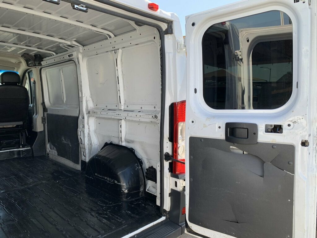 2017 Ram ProMaster Cargo Van 1500 Low Roof 136" WB - 23069674 - 3